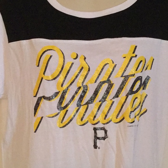 Pirate Tee Shirt NWOT - Picture 2 of 5